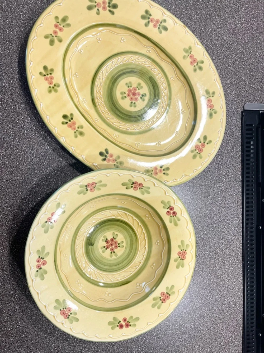 William Sonoma Hand-Painted Floral Ceramic Serving Plates - Yellow and Green